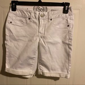 Juniors SO White Bermuda Shorts